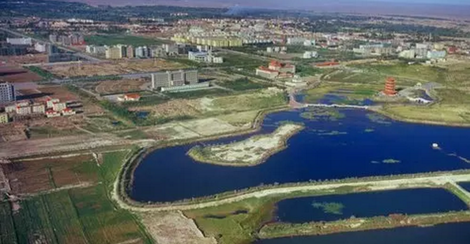 東方龍商務(wù)與玉門市達(dá)成委托招商引資合作，助力轉(zhuǎn)型發(fā)展、跨越發(fā)展
