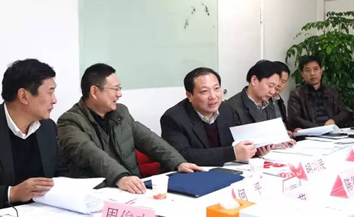 荊門市委常委、常務(wù)副市長(zhǎng)胡功民率隊(duì)赴上?？疾欤c我司簽訂委托招商引資戰(zhàn)略合作協(xié)議