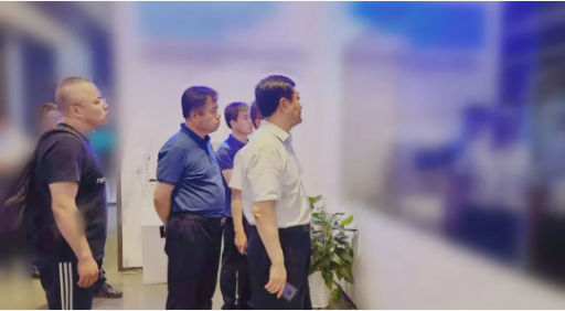 上市“專精特新”企業(yè)！集團(tuán)成功推進(jìn)2家優(yōu)質(zhì)投資選址企業(yè)對(duì)接地方政府！