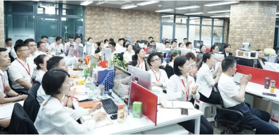 戰(zhàn)高溫、比質(zhì)量、拼干勁！7月中旬，集團(tuán)成功通過(guò)28個(gè)優(yōu)質(zhì)投資選址項(xiàng)目