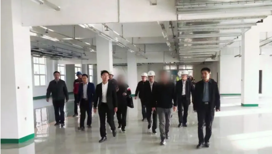 加大力度、加快速度、搶抓進度！老牌休閑鞋服投資選址項目方成功考察河北某地方政府