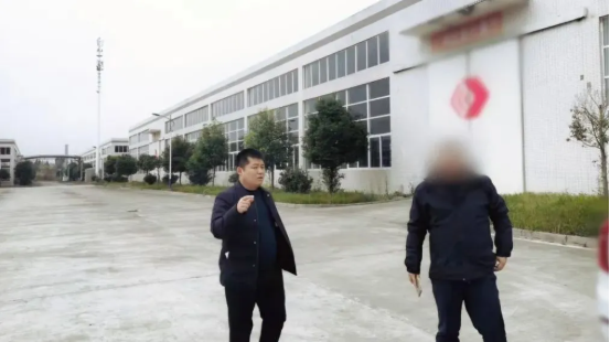 “鳳還巢”，又一企業(yè)返鄉(xiāng)投資興業(yè)！電容觸摸屏生產(chǎn)投資選址項(xiàng)目成功對(duì)接四川某地方政府