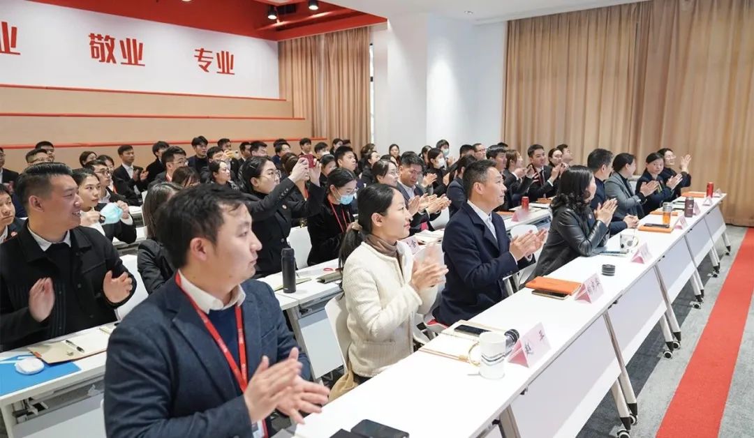 集中火力強(qiáng)開發(fā)，凝心聚力攻落地！3月中旬，集團(tuán)26個(gè)優(yōu)質(zhì)投資選址項(xiàng)目通過評(píng)估