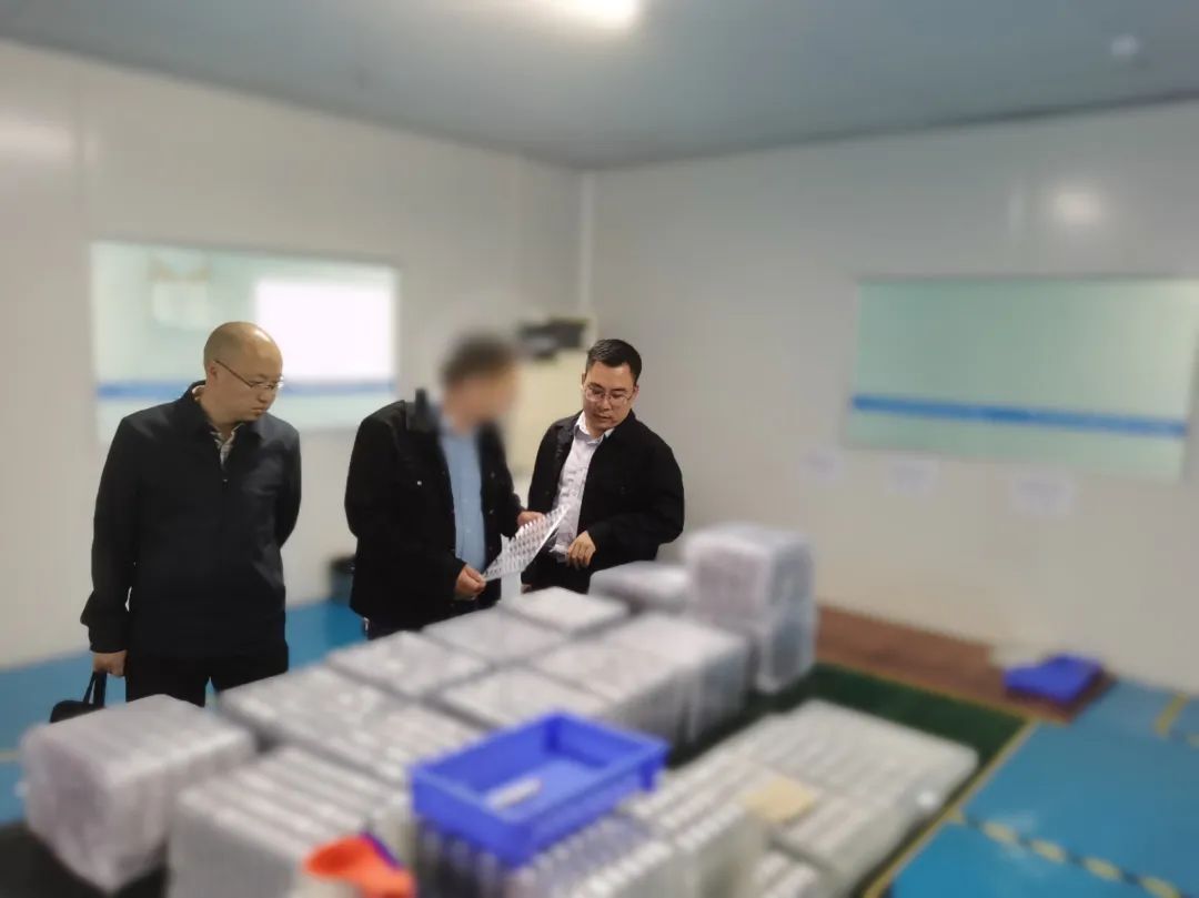 高新技術(shù)企業(yè)，與國內(nèi)多所院校建立合作！重慶某地方政府實地對接高品質(zhì)新能源鋰電投資選址項目