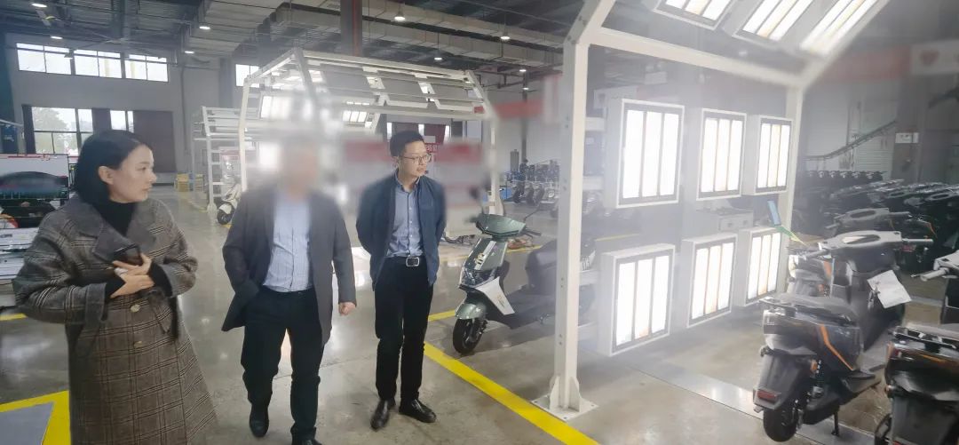 年產(chǎn)值10億！國際知名品牌新能源電動車擴建投資選址項目方反向考察重慶某地方政府