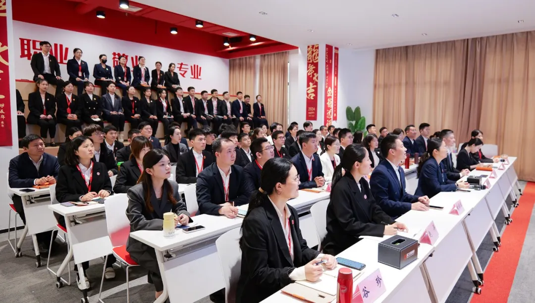 節(jié)前沖刺，含11家上市公司、國企央企、外資及500強企業(yè)對外布局項目！4月下旬，集團共42個優(yōu)質(zhì)投資選址項目通過評估