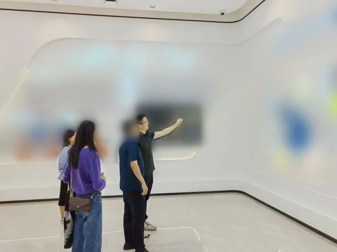 掌握大量自主知識產權，市場需求旺盛！專精特新半導體封測擴建投資選址項目方實地考察廣東某地方政府