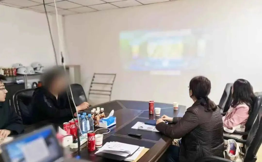 產(chǎn)品廣泛應(yīng)用于港口物流、能源電力、重型制造等領(lǐng)域！遼寧某地方政府實地對接專精特新起重設(shè)備擴建投資選址項目