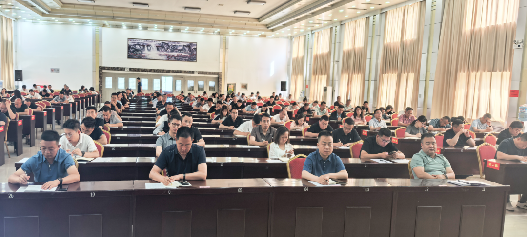 規(guī)模超200人！上海東方龍商務(wù)集團應(yīng)邀為甘肅慶陽慶城縣做專業(yè)招商實戰(zhàn)培訓(xùn)